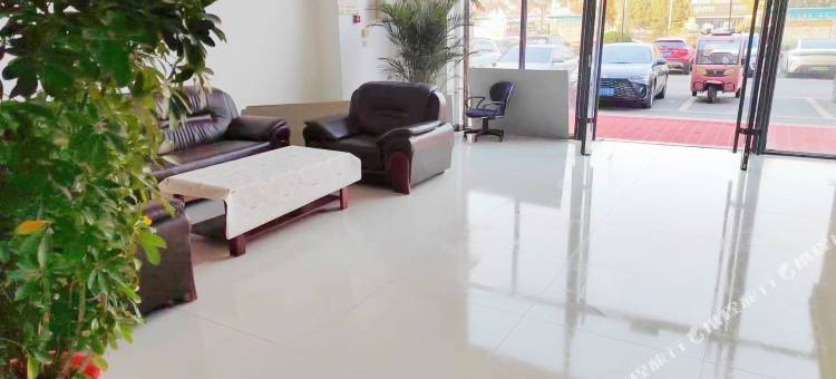 快乐假日宾馆(连云港火车东站店)图片