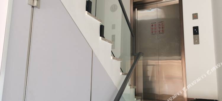 曲靖家庭居公寓图片