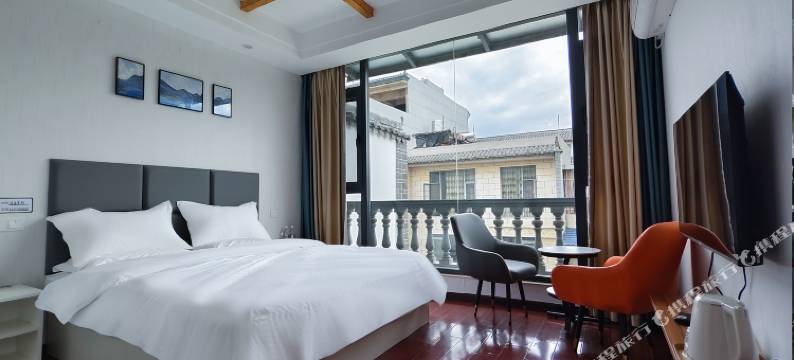 抚仙湖泊庭客栈图片