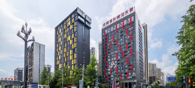 观山湖区至真电竞酒店图片