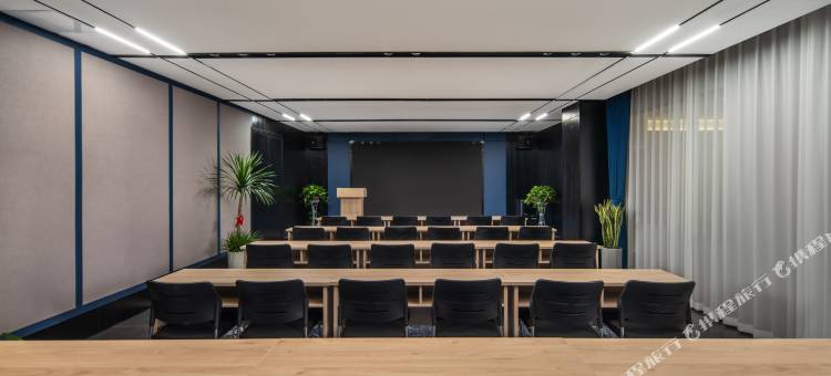 美豪酒店(常州春秋淹城武进吾悦广场店)图片