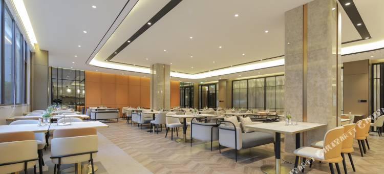 广州白云山如家精选PLUS酒店图片