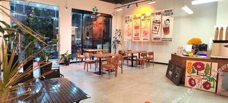 江门朝尚公寓(江门技术学院店)图片