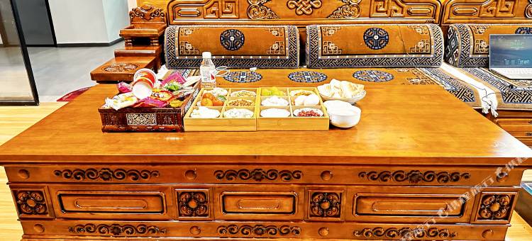 香格里拉归曼设计师供氧民宿(松赞林寺店)图片