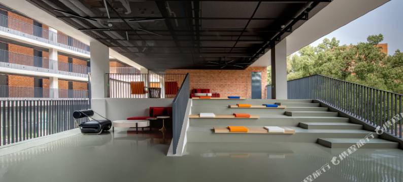 陶邑潮生酒店(陶溪川文创街区店)图片