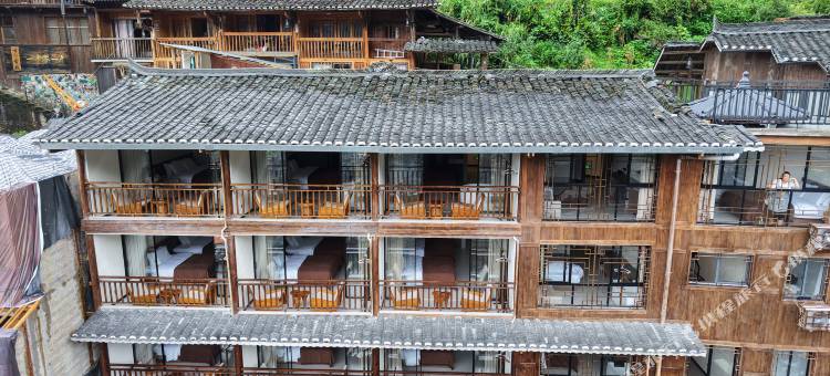 西江千户苗寨时序全景美墅图片