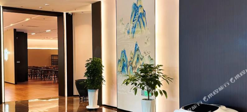 泓冠大酒店(甘肃国际会展中心店)图片