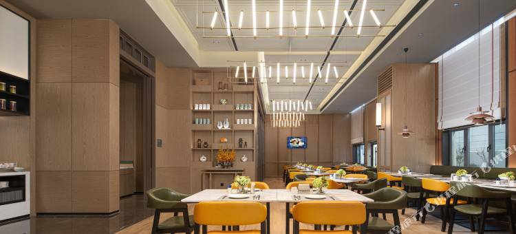 威海国际海水浴场希尔顿欢朋酒店图片