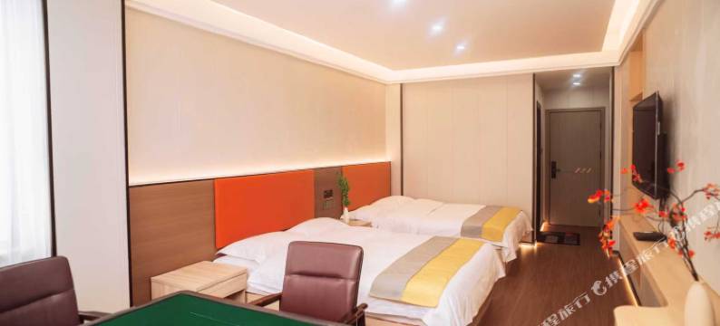 山越山大酒店(九宫山景区店)图片