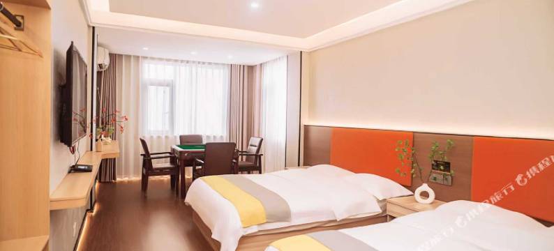 山越山大酒店(九宫山景区店)图片