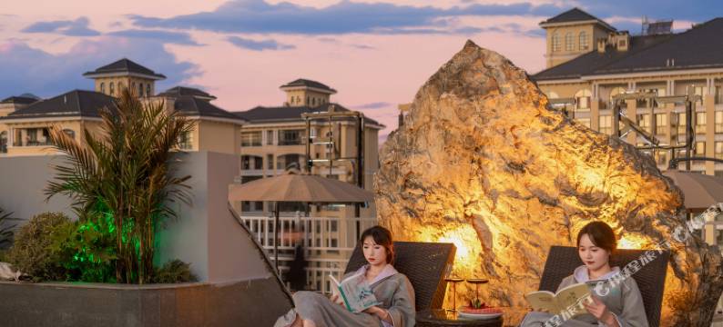 陌上轻雅温泉酒店(腾冲主城区文星楼店)图片