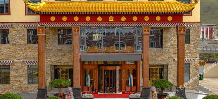 久治年宝金马酒店图片