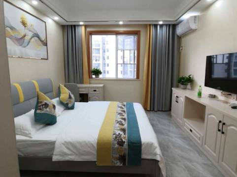 武汉天鑫公寓(左岭新城店)