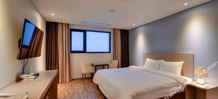 海与月游客酒店(Sea Moon Tourist Hotel)图片