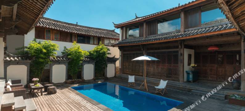 无尔山下｜金山映雪·雾漫泳池花园度假美宿图片