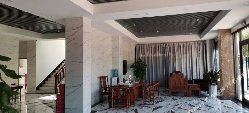 东兴金贝壳海景酒店(万尾金滩店)图片