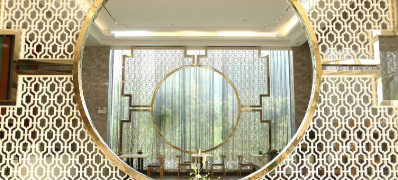 东方誉采酒店(佛山陶瓷总部基地湖涌地铁站店)图片