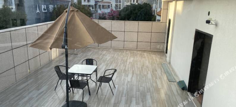 深圳出发公馆酒店(龙岗横岗地铁站店)图片