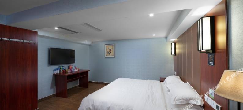 盐城旭精品酒店(中南城大学城店)图片