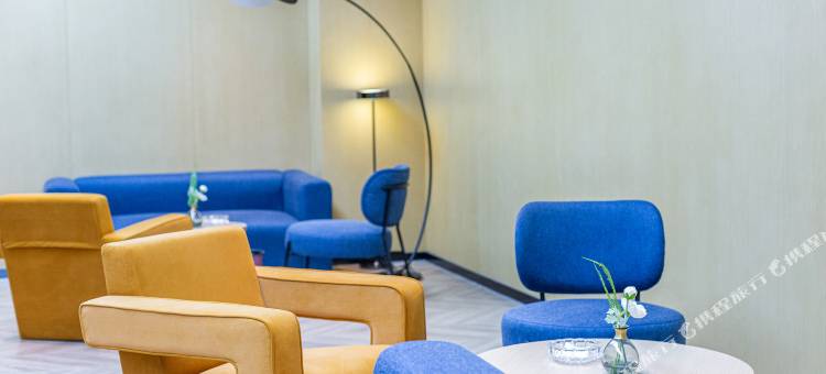 兰欧尚品酒店(铜仁万山区西南商贸城店)图片