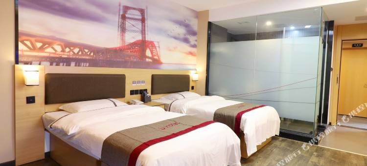 橙客酒店(丰城火车站金马装饰城店)图片