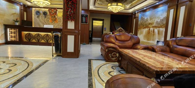 色达岗日尕布酒店图片