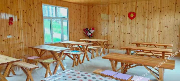 额尔古纳莫尔道嘎青淼宾馆图片