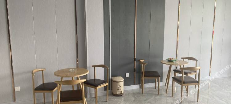 翘楚酒店(芒市机场店)图片