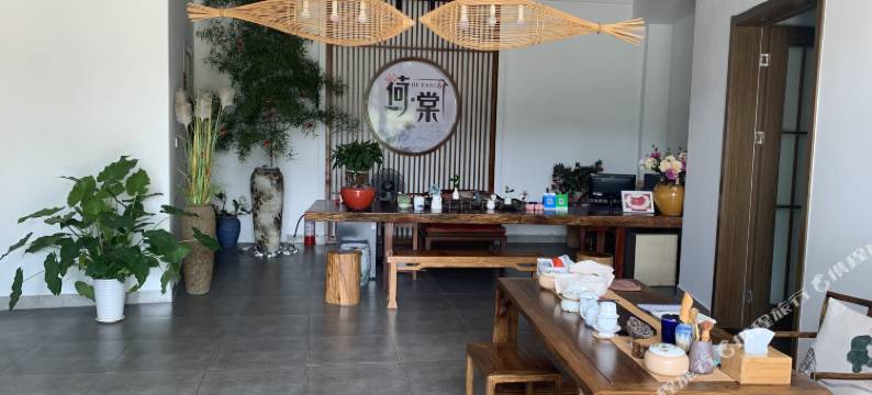 花谷奇缘荷棠民宿(茅山东方盐湖城店)图片