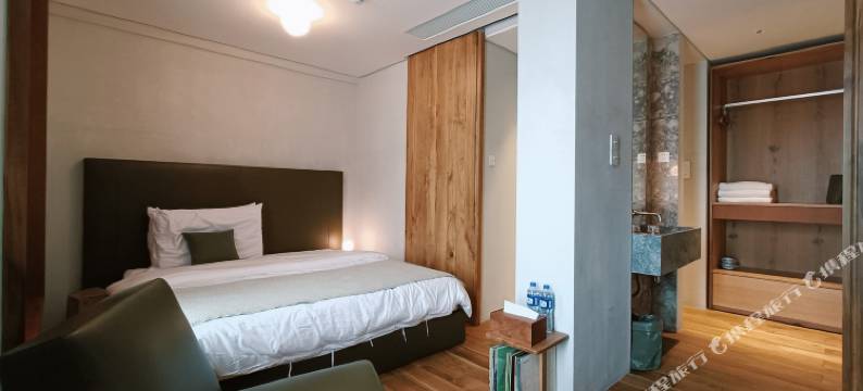 IAMH 亦在·设计师公寓(深圳大学城珠光地铁站店)图片