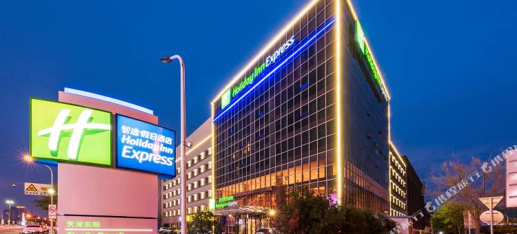 天津滨海国际机场东丽万达广场智选假日酒店图片