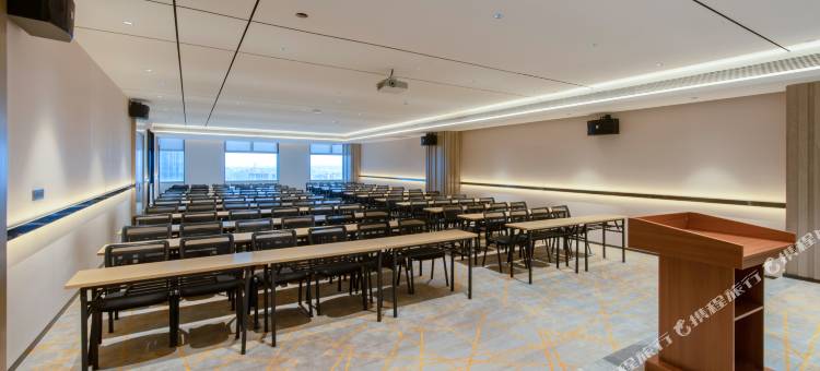 宜尚酒店(武汉光谷生物城店)图片