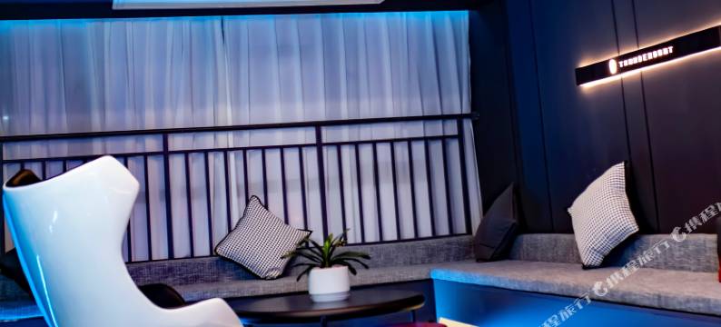 雷神电竞酒店(泸州这有光万达广场店)图片