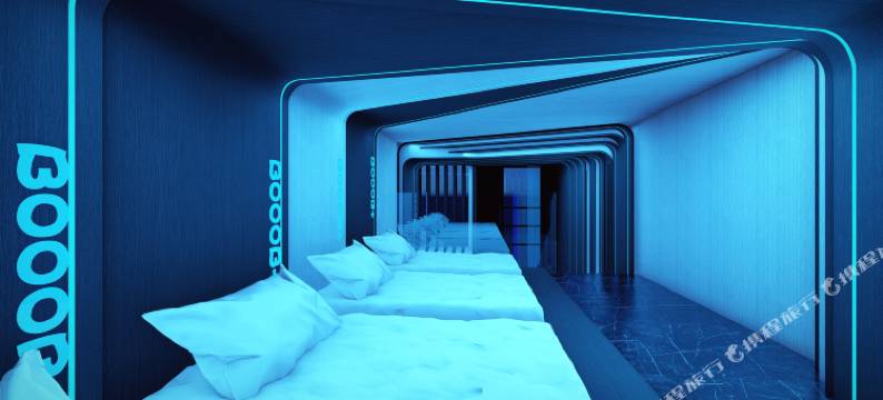 波比熊电竞酒店(常德欢乐颂店)图片