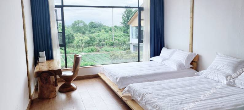 庐山观山宿图片