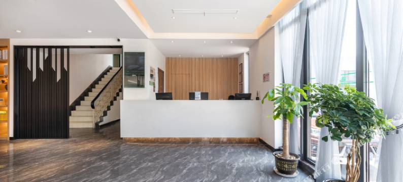 格林豪泰智选酒店(上海国家会展中心嘉怡路地铁站店)图片