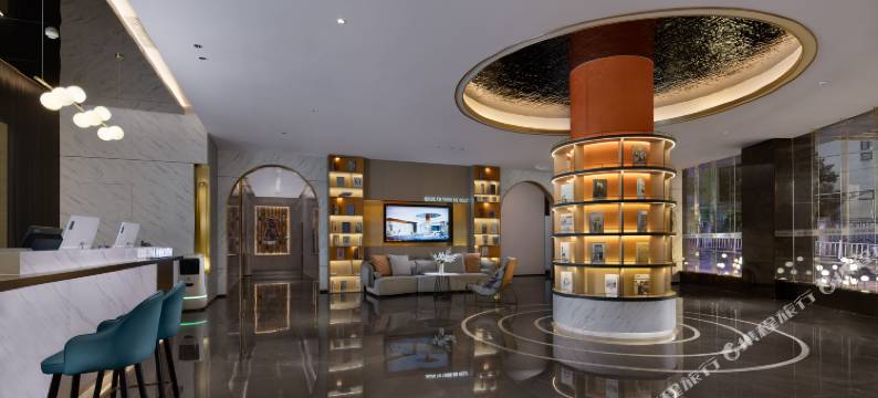 欢漫酒店(麓谷科技园涧塘地铁站店)图片