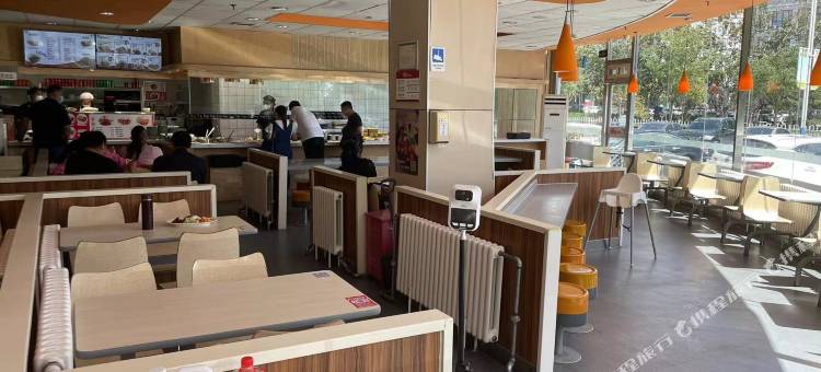 途客中国轻居酒店(张家口高铁站建工学院店)图片