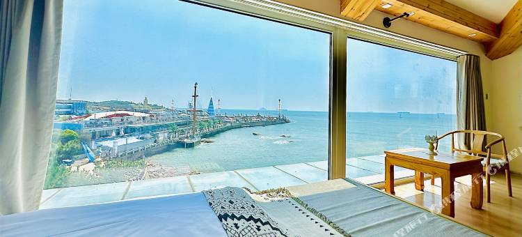 青岛蜜海临海别墅图片