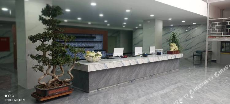 易贡藏布大酒店图片