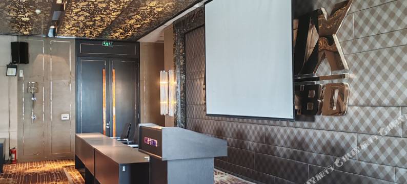 水蓝蓝·轻奢酒店(郑州奥体中心店)图片