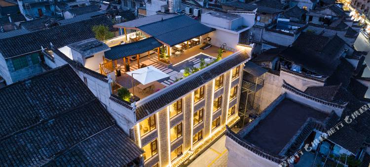 虹桥故事民宿(凤凰古城景区虹桥店)图片