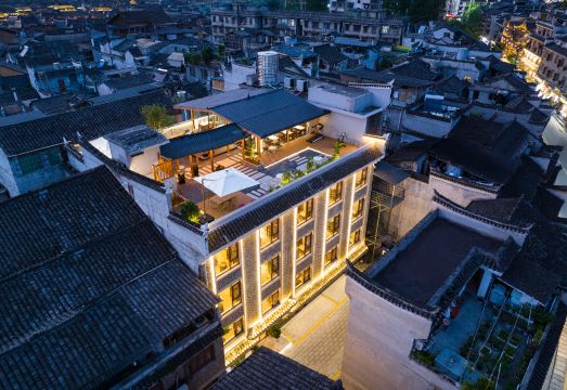 虹桥故事民宿（凤凰古城景区虹桥店）外景图