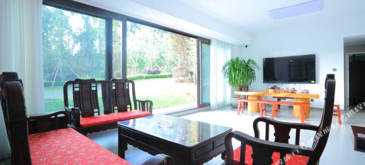 云湖美居酒店(抚仙湖风景区店)图片