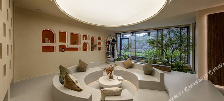 西江云渡里·Villa汤泉民宿(西江千户苗寨一号风雨桥店)图片