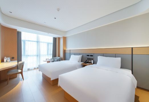 JI Hotel (Aksu Jinlan Square) Hotel Overview