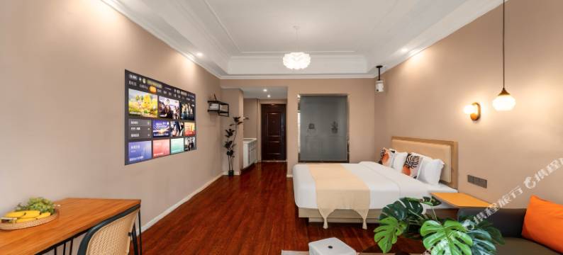 沐槿电竞酒店(昆明万达广场火车站店)图片