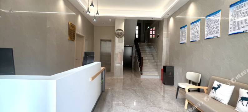 浮梁德艺轩民宿(陶瓷工艺美职院店)图片