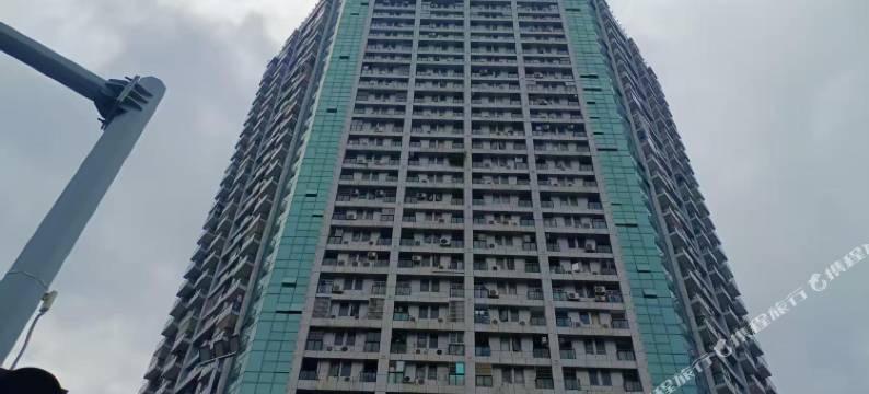 荷浅青年旅社(贵港国际生活港店)图片