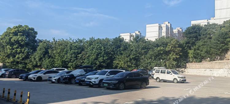 轻居·欢酒店(湖南科技大学软件职业技术大学店)图片